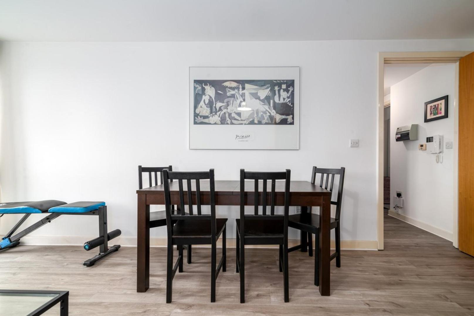 Guestready - 1 Bed Apt With City Views, Vauxhall Daire Londra Dış mekan fotoğraf